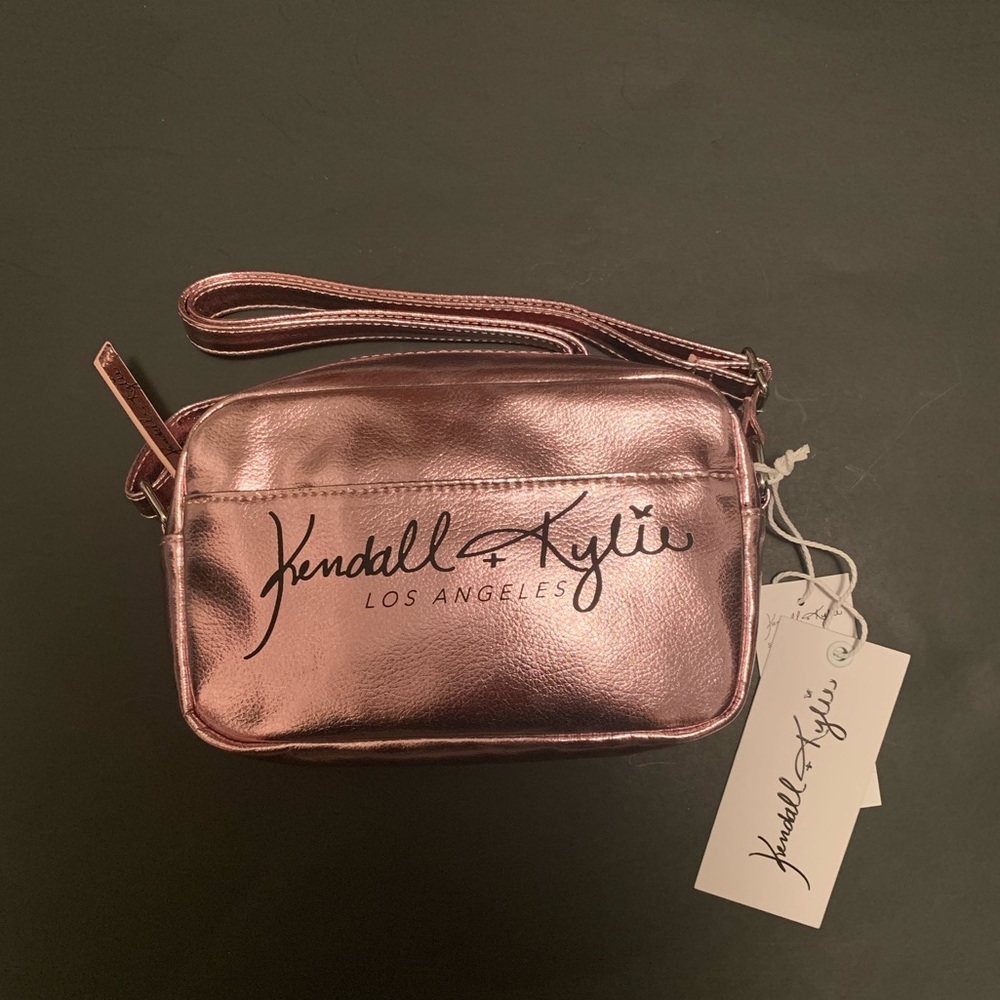 NWT Kendall & Kylie Metallic Pink Mini Crossbody – Y2K Chic